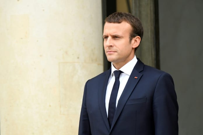 macron 4
