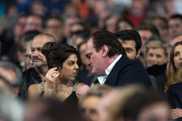 quentin-tarantino-daniella-pick-1011-03-1476201740-compressed_594_396
