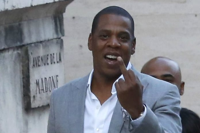 jay-z-beyonce-doigt-honneur-1200x728