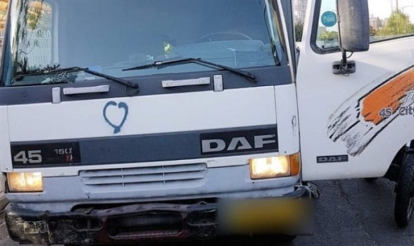CAMION-BELIER-HOLON