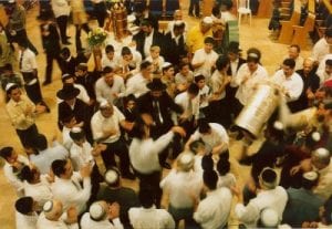 SimchatTorah1-300x207