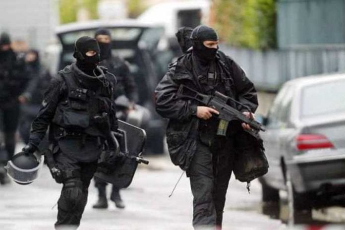 policiers-du-RAID-France_714_476