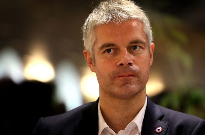 laurent-wauquiez-candidat-presidence-parti-les-republicains-donne-une-conference-pres_width1024