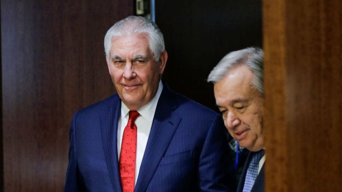 le-secretaire-d-etat-americain-rex-tillerson-et-le-secretaire-general-des-nations-unies-antonio-guterres-le-15-decembre-2017-au-siege-de-l-onu-a-new-york_5993186