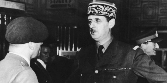 1517265560_degaulle