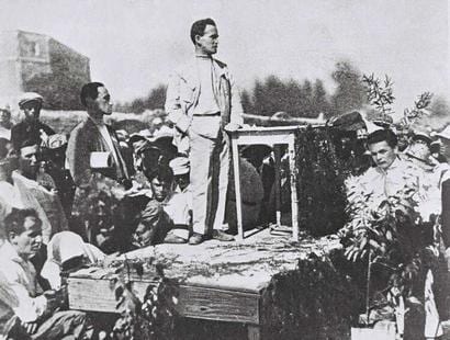 ben-gurion-speaking-at-the-cornerstone-laying-ceremony-for-the-histadrut-building-in-jerusalem-01091924