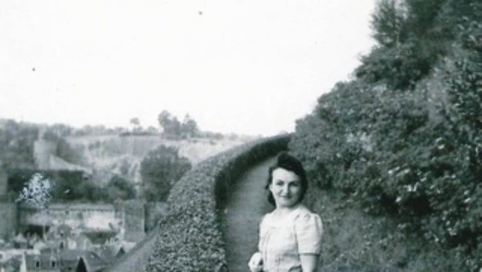 3b9371099ca428ad48c5db2dbc0bbd4d-rennes-honoree-pour-avoir-cache-une-petite-fille-juive-de-deux-ans