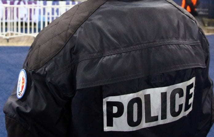 960x614_policier-illustration