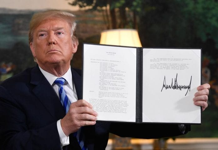 1120026-donald-trump-announces-his-decision-on-us-sanctions-relief-that-underpins-the-nuclear-deal-with-iran