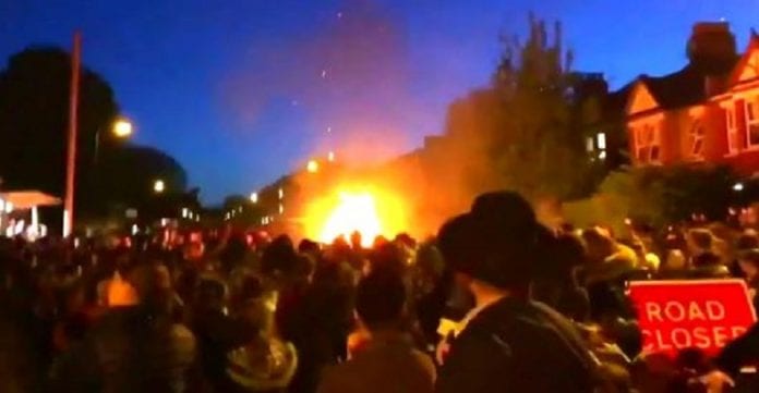 Explosion-à-Stamford-Hill