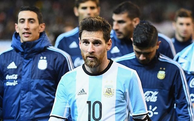 messi-640x400