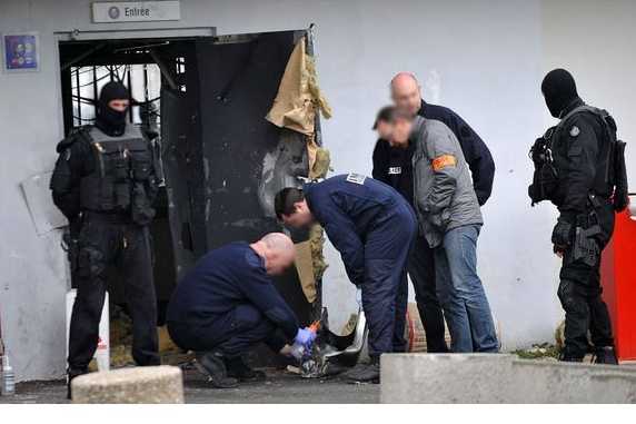 Redoine-Faid-recit-d-une-spectaculaire-evasion_572_382