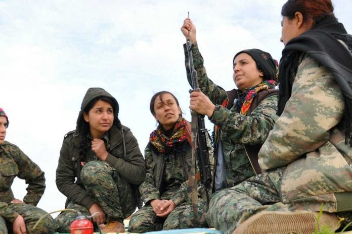 kurdes-femmes-daech-syrie-combattantes_1175_784 (1)