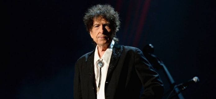 93webedia-musique-news981396c1861c78326907649b19566598bob-dylan-annonce-un-nouvel-album-baptise-fallen-angels_1243497-bob-dylan-orig-1