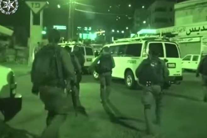 Police-confiscate-e15027843252531_659_439
