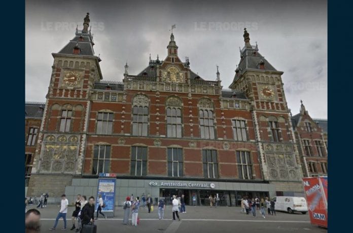 la-gare-d-amsterdam-central-capture-gsv-1535713289