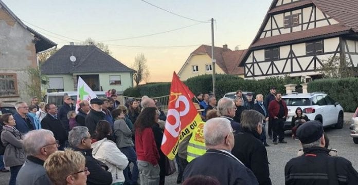 Un-village-contre-lantisémitisme-et-le-racisme