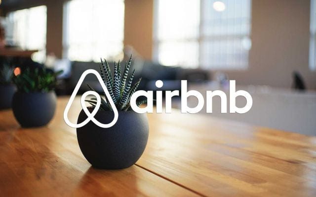 AirBnB-by-Viaggio-RoutardCC-BY-2.0