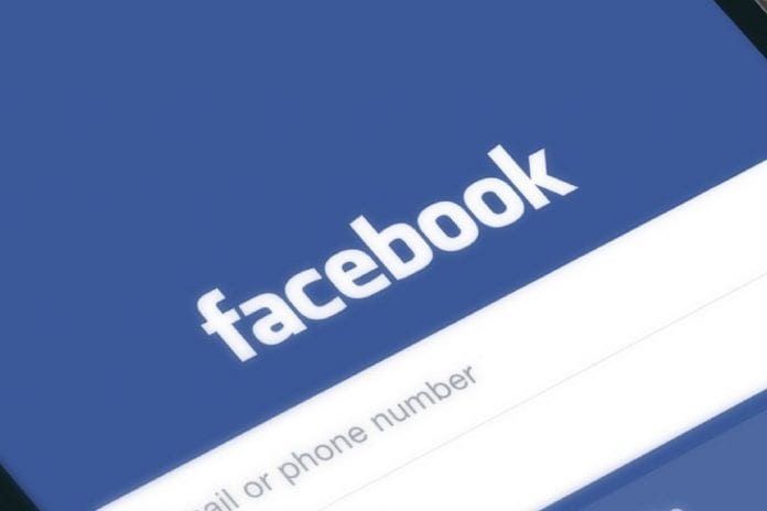 Le-logo-de-Facebook-sur-la-page-de-connexion-1024x682