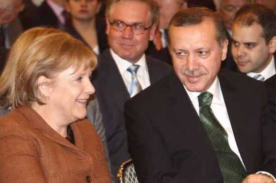 merkel-erdogan_562_375