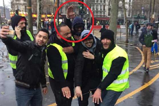 DIEUDONNE-GILETSJAUNES_558_372