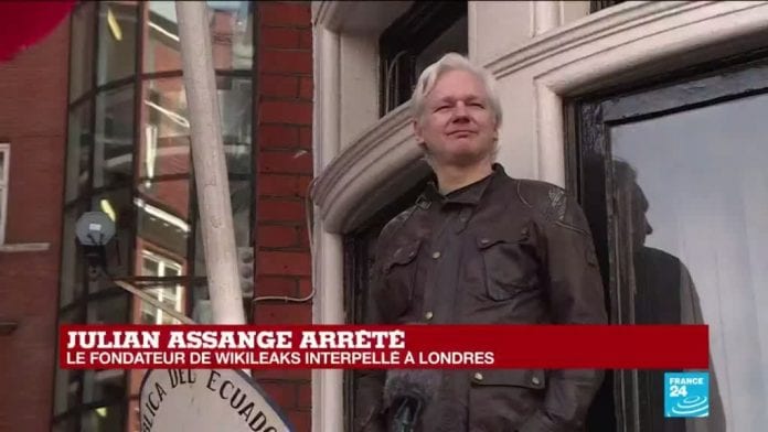 2019-04-11_1201_julian_assange_arrt__londres_-_le_fondateur_de_wikileaks_interpell_par_la_police