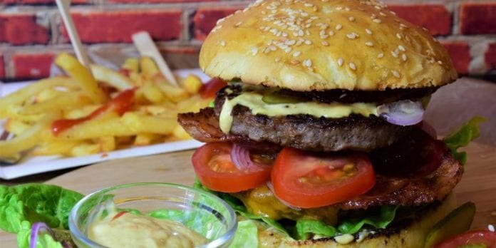 burger-3962997_1280-750x375