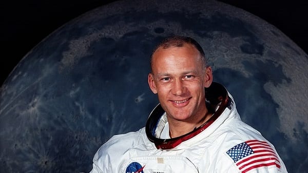 buzz-aldrin-hero
