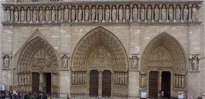 parisnotredameportail2