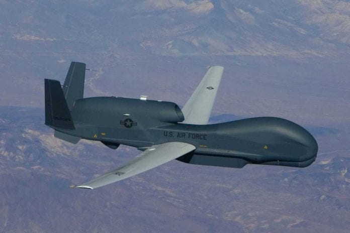 Northrop-Grumman-RQ-4-Global-Hawk_1086_724