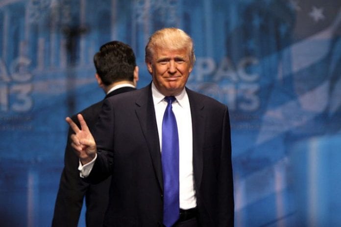 Donald_Trump_8566730507_2-750x500