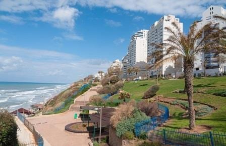 Netanya_0032-740x480