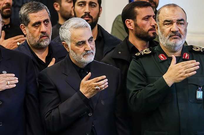 Major_General_Qasem_Soleiman_at_farewell_ceremony_of_his_father_07_694_463