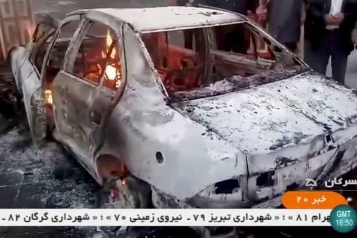 Manifesations-anti-regime-l-ayatollah-Ali-Khamenei-denonce-les-ennemis-de-l-Iran