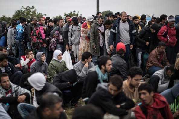 italie-immigration_593_396