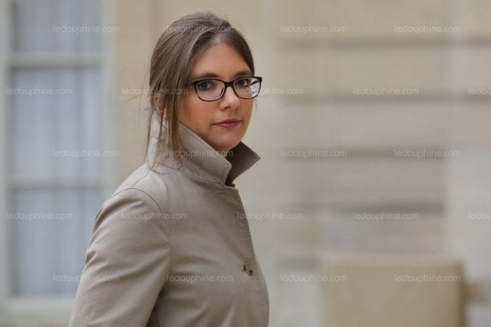 la-depute-aurore-berge-issue-de-la-droite-irrite-dans-le-camp-des-marcheurs-photo-afp-1571321391