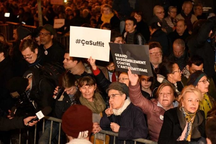antisemitisme-sarah-halimi-petition_1196_797