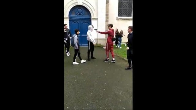capture_ecran_twitter__5dff3a1c44350