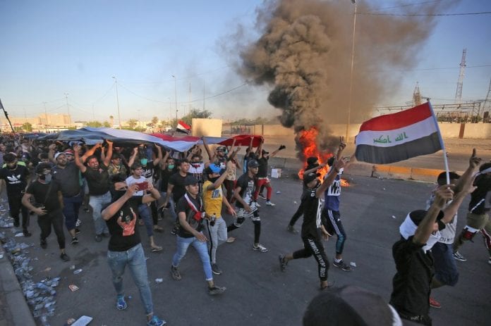 7799191522_des-manifestants-a-bagdad-en-irak-le-7-octobre-2019