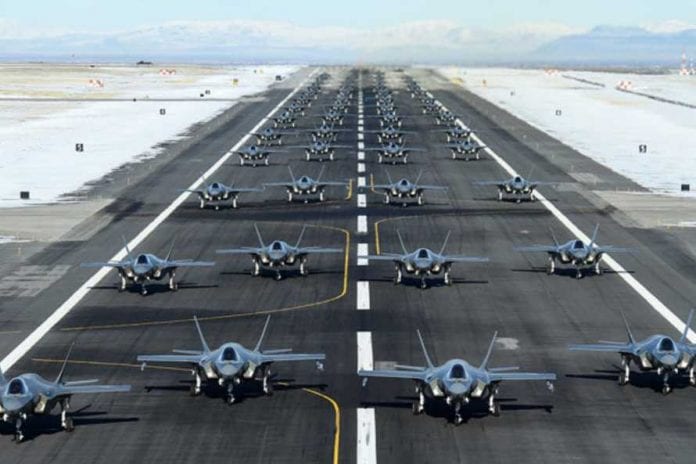 demonstration-etats-unis-chasseurs-f35-a_890_594