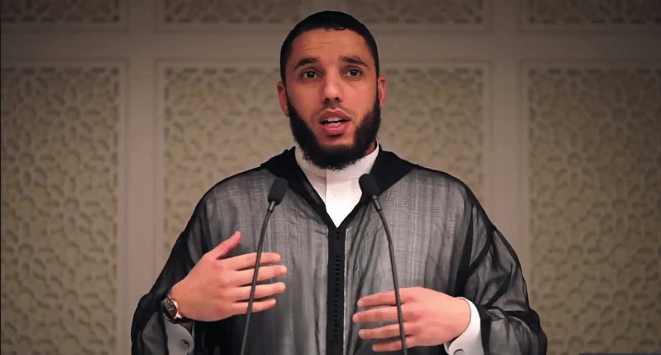 Fusillade-Rachid-El-Jay-blesse-par-balles-devant-sa-mosquee