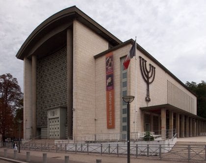 Synagogue-Strasbourg-Wikimedia-commons