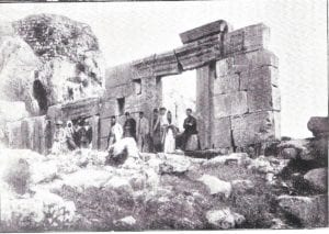 1200px-The_grave_of_Rabbi_Shimon_bar_Yochai1_before_1899-300x213-1