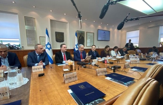 ISRAEL-POLITICS-CABINET