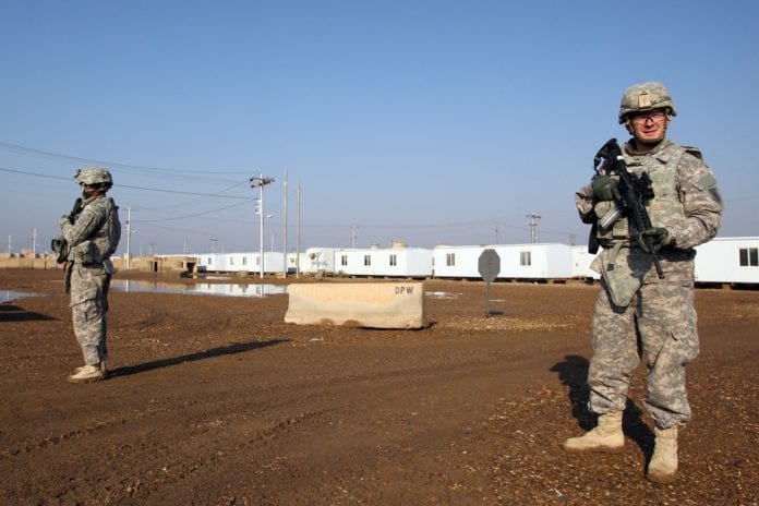 7799828196_des-soldats-americains-en-irak-le-29-decembre-2014-illustration