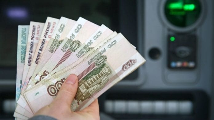 Russia-ATM-696x391