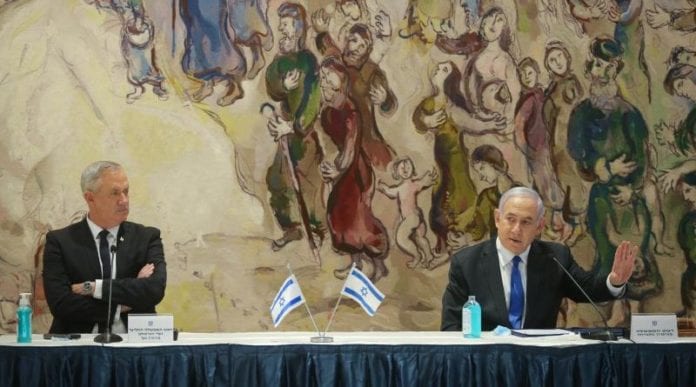 Net-Ganz-sworn-in-800x445