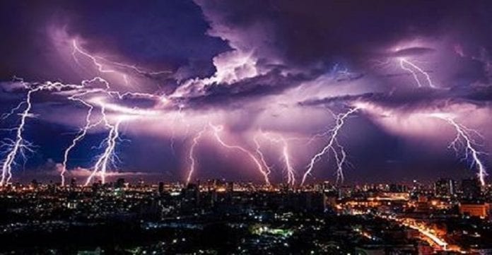 Transformer-en-électricité-lhumidité-de-lair