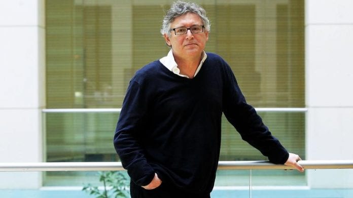 DEBAT CROISE SUR LE THEME : FAUT-IL AVOIR PEUR DE LA TROISIEME REVOLUTION INDUSTRIELLE ?