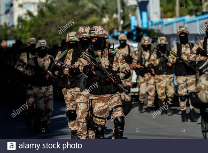29-decembre-2019-gaza-palestine-29-decembre-2019-les-membres-de-l-infanterie-et-les-divisions-de-cavalerie-du-fatahs-al-amoudi-parade-du-bataillon-de-la-ville-de-gaza-pour-marquer-le-55-e-anniv